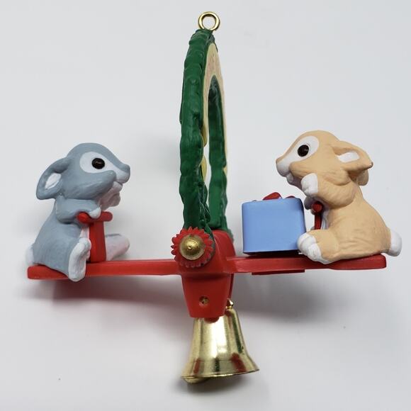 Hallmark 1991 Friends are Fun Handcrafted Keepsake Holiday Christmas Ornament - Picture 5 of 7